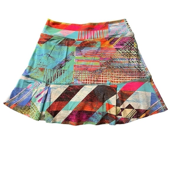 DONAJO COLORFUL ATHLETIC SKORT SIZE 1 ABSTRACT PATTERN - Picture 3 of 11